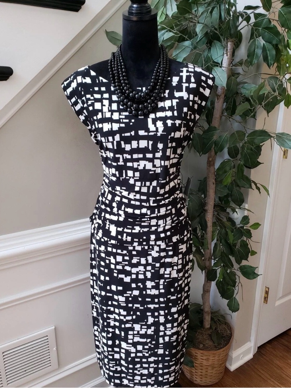 💛5/$25💛 Nine West Dress Size Small